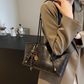 👜 60% DE RÉDUCTION! ✨ Sac d'Épaule Vintage en Cuir PU – Intérieur Spacieux, Robuste & Parfait Pour Le Quotidien 🌸